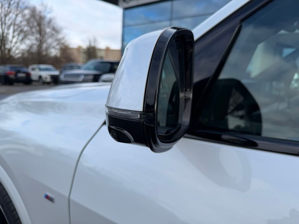 BMW X5 SUV / Terénní 3,0 l 250 kw