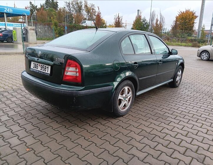 Škoda Octavia Liftback 1,6 l 75 kw