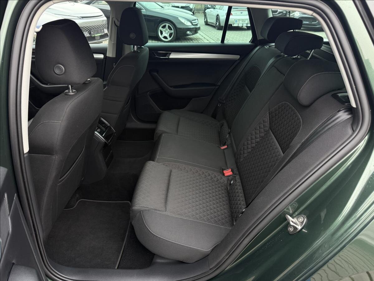 Škoda Superb Kombi 2,0 l 110 kw