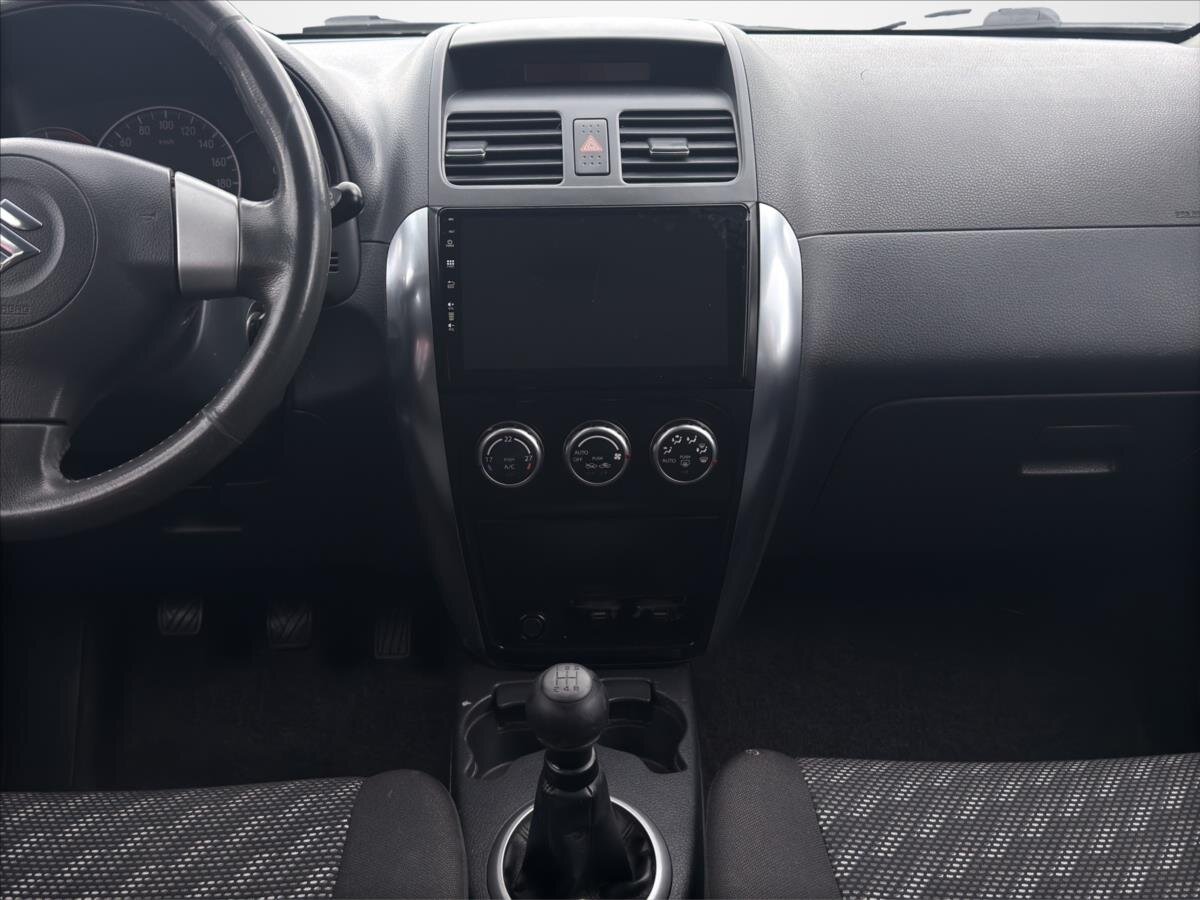 Suzuki SX4 SUV / Terénní 1,6 l 79 kw