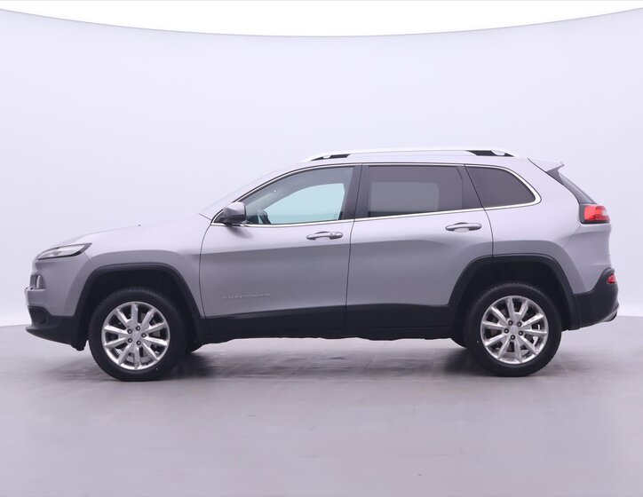 Jeep Cherokee SUV / Terénní 2,2 l 147 kw