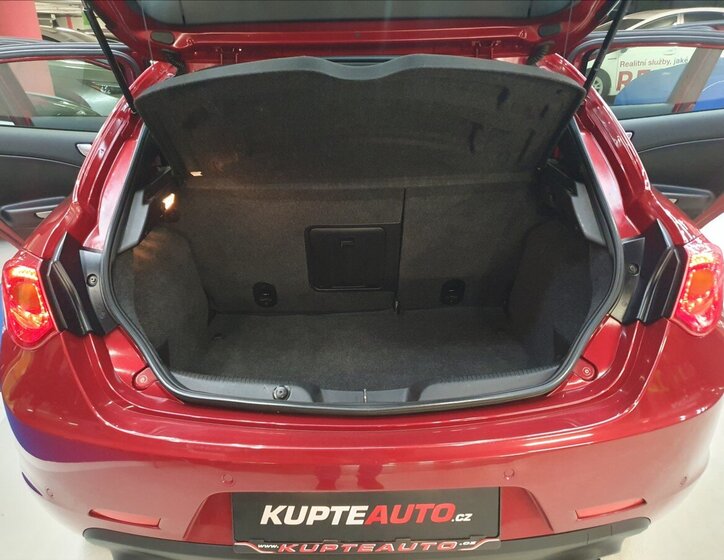 Alfa Romeo Giulietta Kombi 2,0 l 103 kw