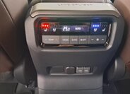 Toyota Land Cruiser SUV 2,8 l 151 kw
