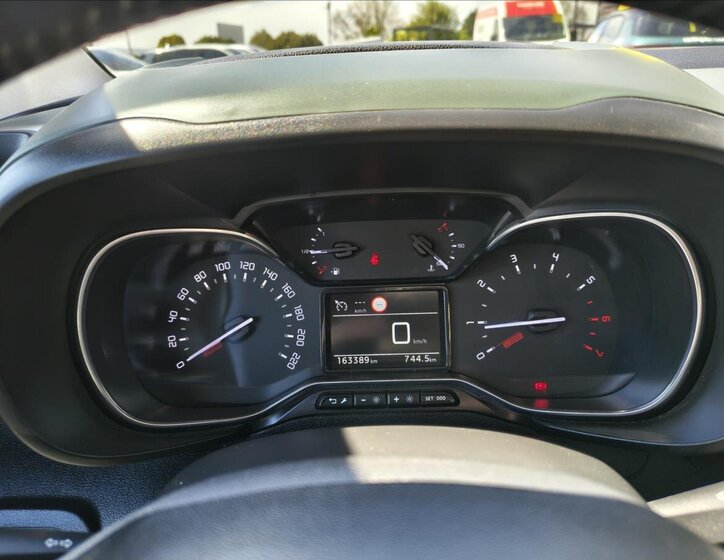 Citroën Berlingo MPV 1,5 l 96 kw