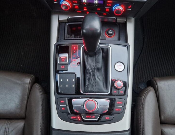 Audi A6 Allroad Kombi 3,0 l 235 kw