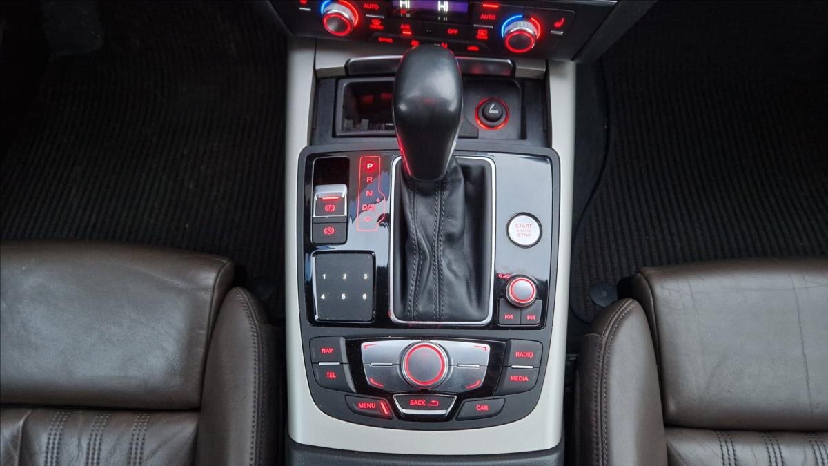 Audi A6 Allroad Kombi 3,0 l 235 kw