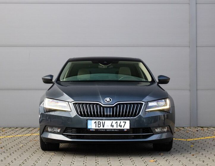 Škoda Superb 2