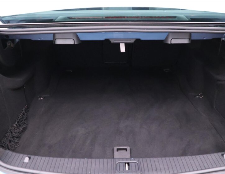 Mercedes-Benz Třídy E 10