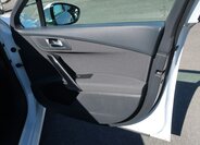 Peugeot 508 Kombi 2,0 l 120 kw