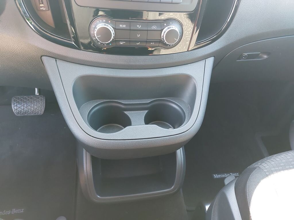 Mercedes-Benz Vito VAN / Minibus 2,0 l 100 kw