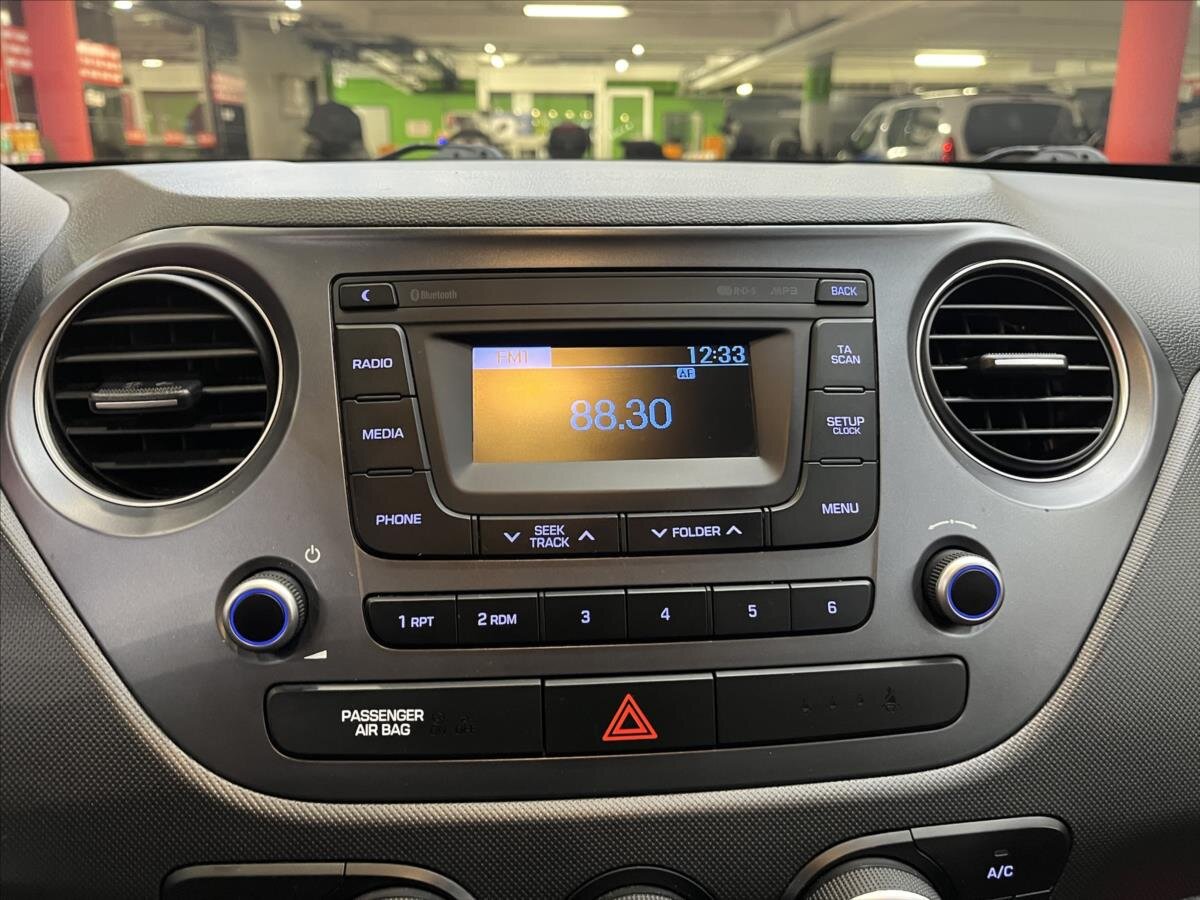 Hyundai i10 Hatchback 998,0 49 kw