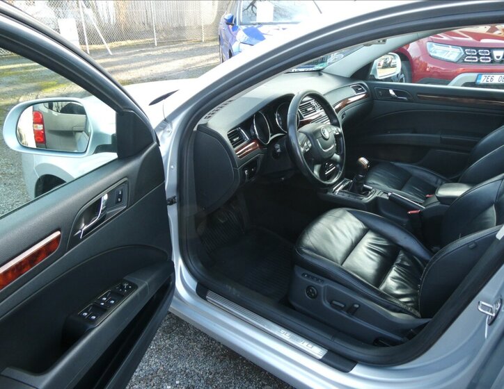 Škoda Superb Kombi 2,0 l 125 kw