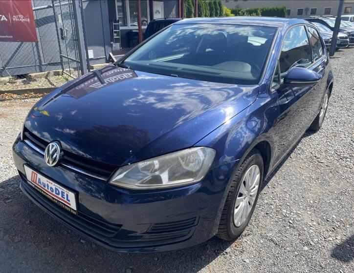 Volkswagen Golf 1
