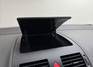 Volkswagen Touran MPV 1,6 l 75 kw