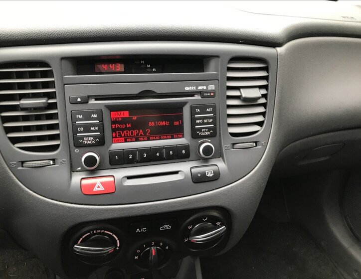 KIA Rio Hatchback 1,4 l 71 kw