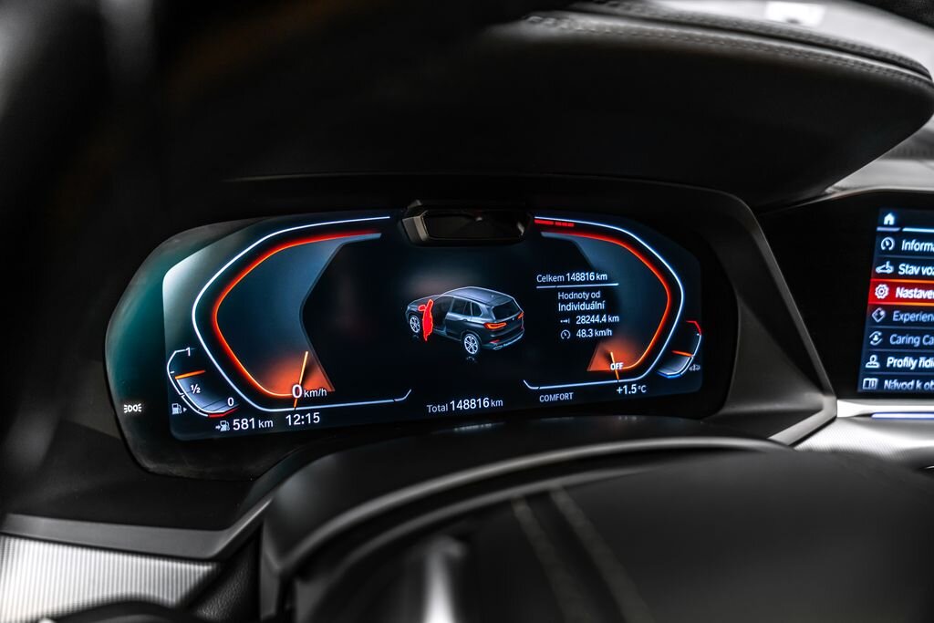 BMW X5 SUV 3,0 l 250 kw