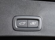 Volvo XC40 SUV / Terénní 2,0 l 145 kw