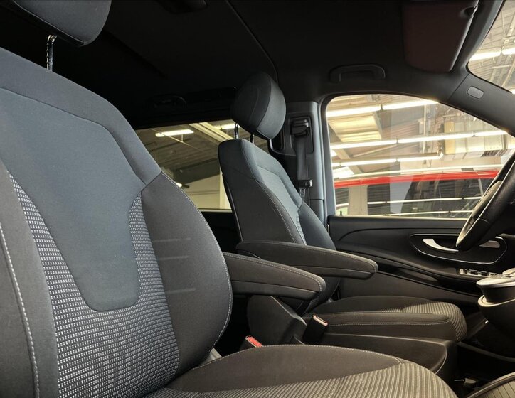 Mercedes-Benz Třídy V MPV 2,0 l 174 kw