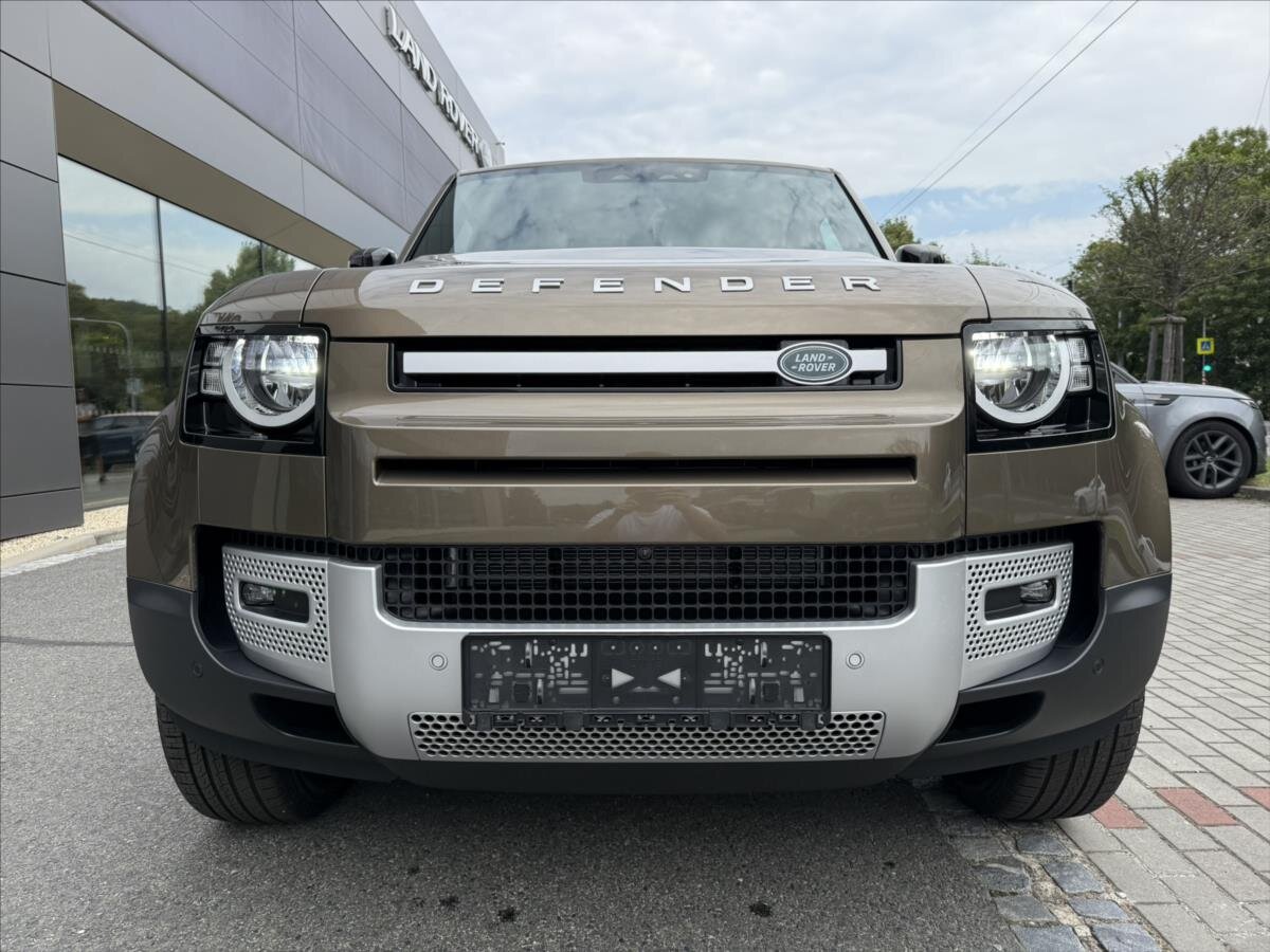 Land Rover Defender SUV / Terénní 3,0 l 147 kw