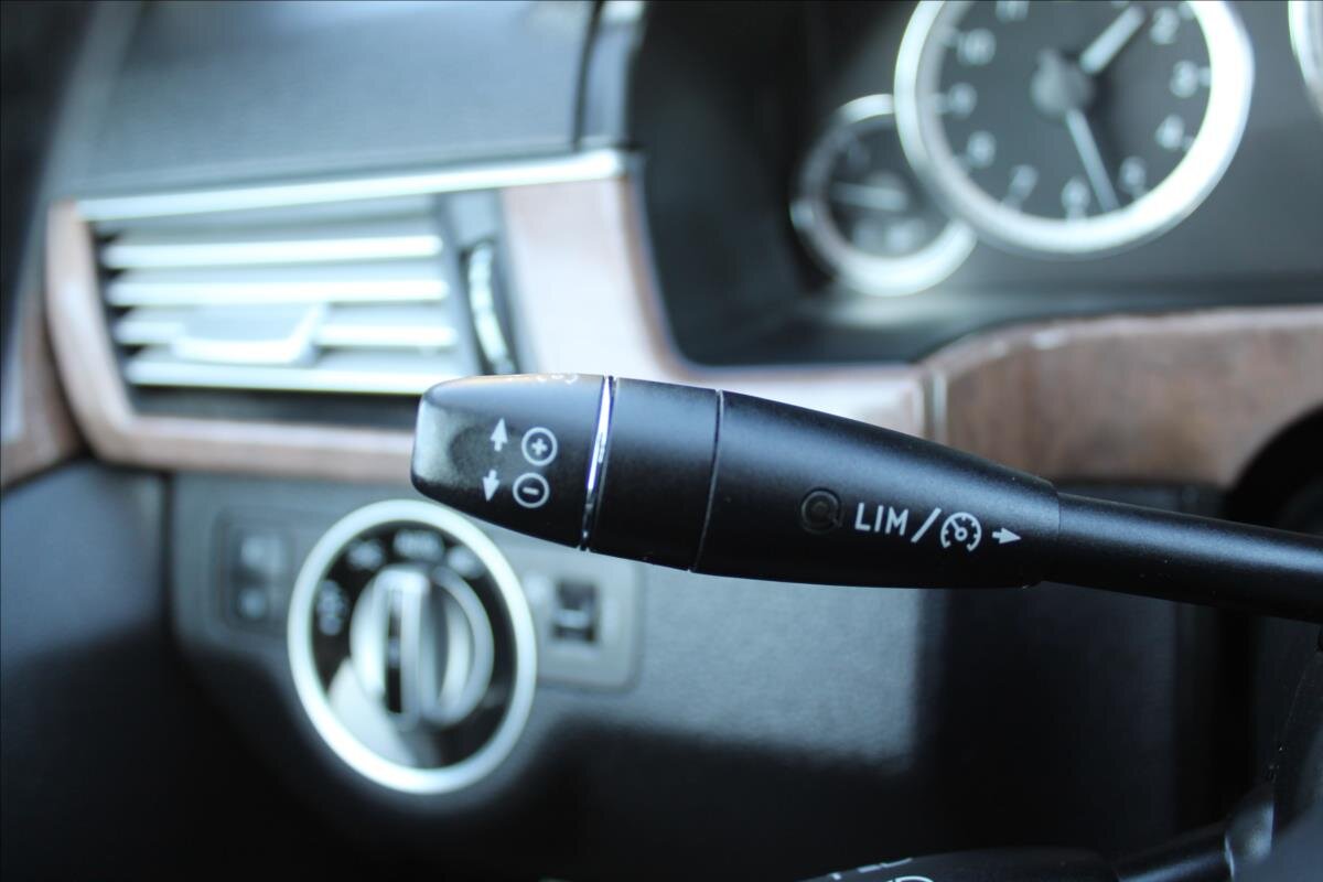 Mercedes-Benz Třídy E Kombi 2,1 l 125 kw