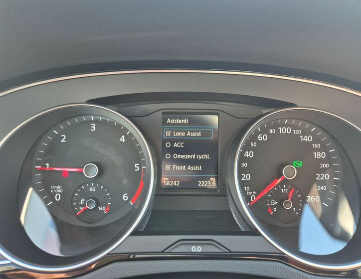 Volkswagen Passat 19