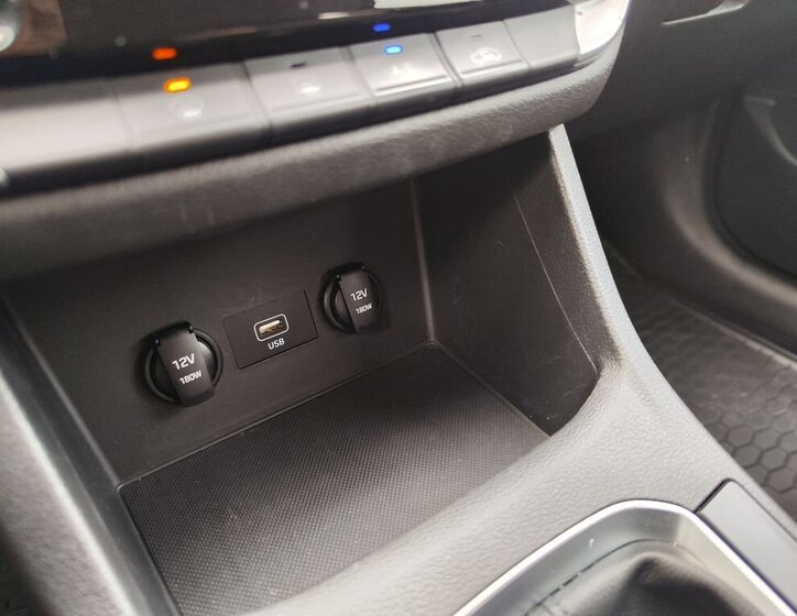 Hyundai i30 Kombi 998,0 88 kw