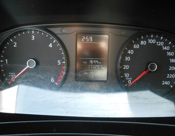 Volkswagen Transporter 16