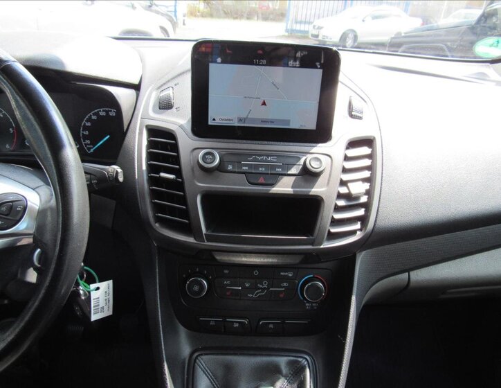 Ford Tourneo Connect Kombi 1,5 l 88 kw