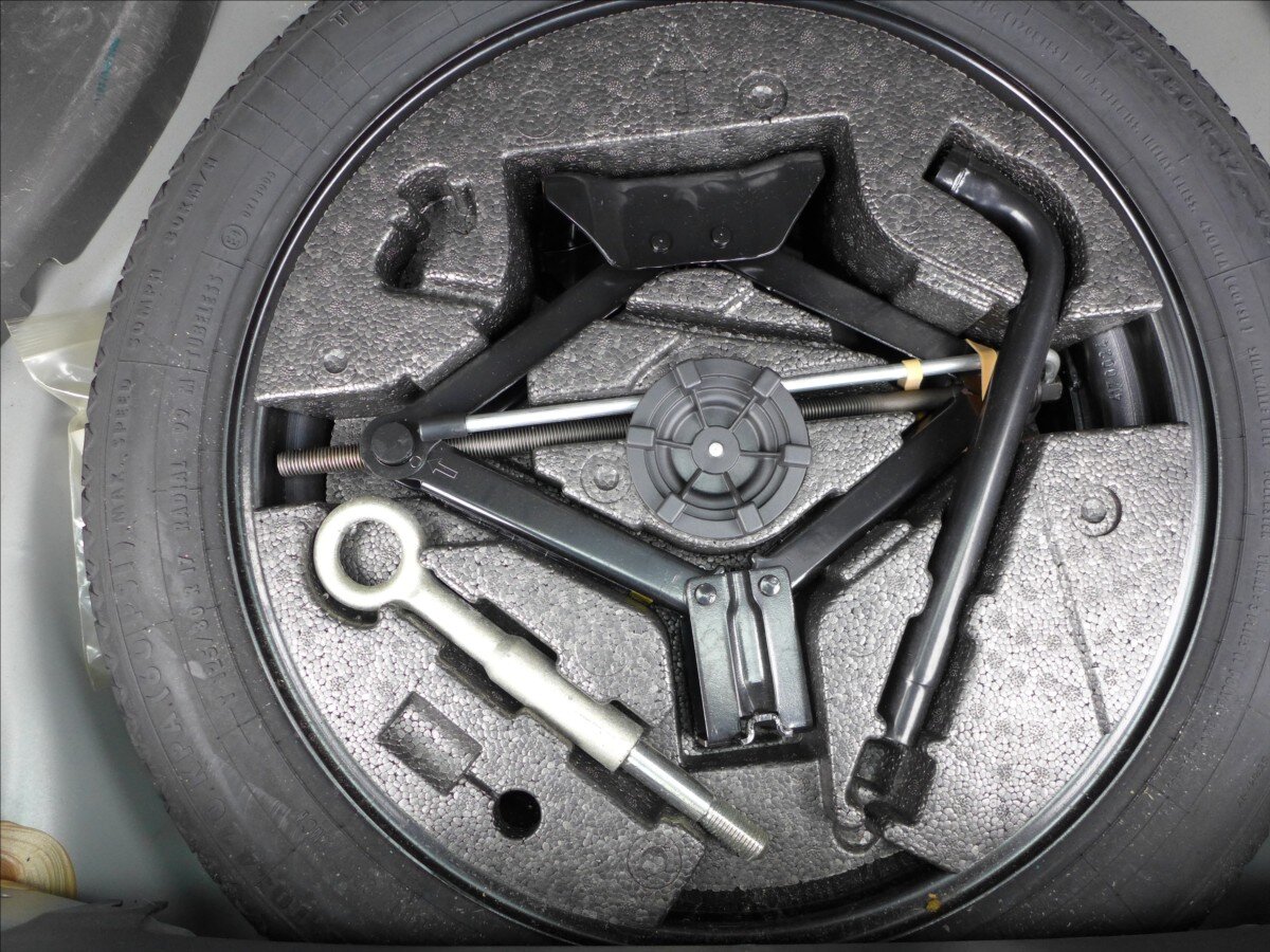 Volvo XC60 SUV 2,4 l 120 kw