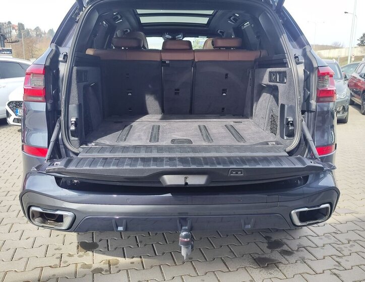 BMW X5 SUV / Terénní 3,0 l 250 kw