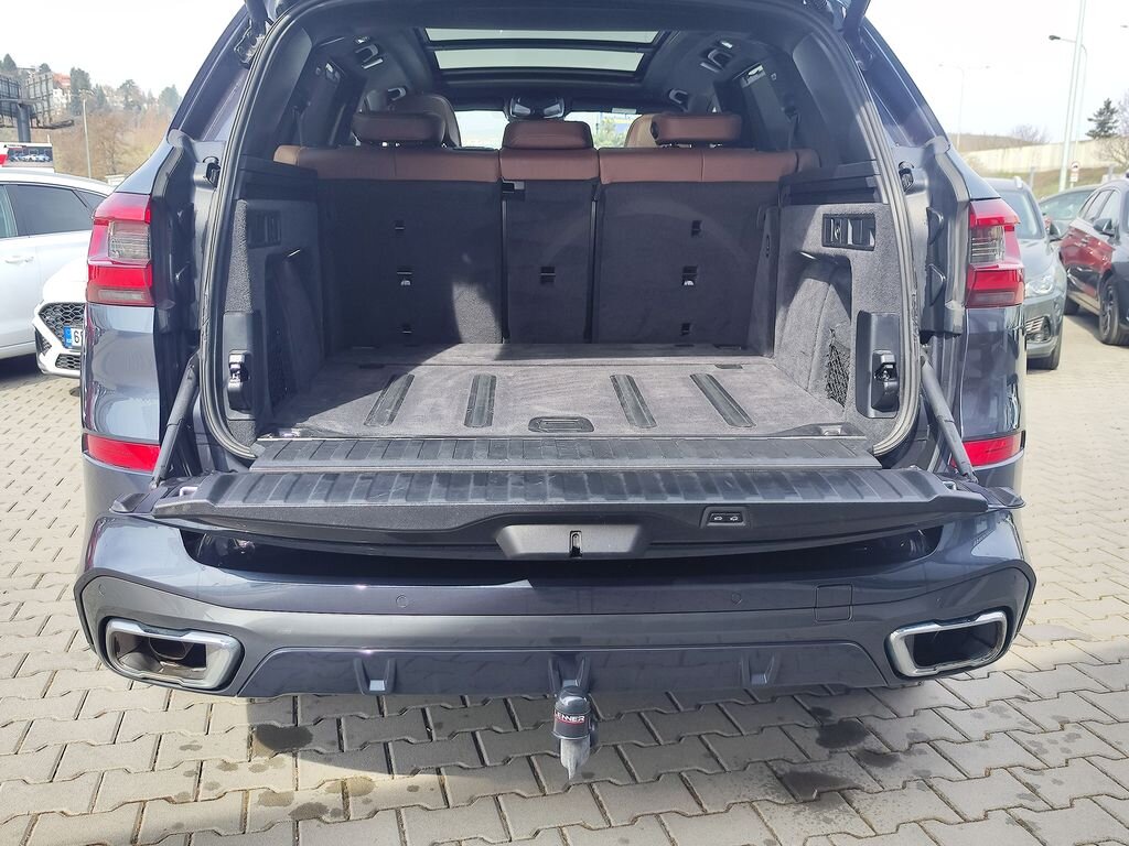 BMW X5 SUV / Terénní 3,0 l 250 kw