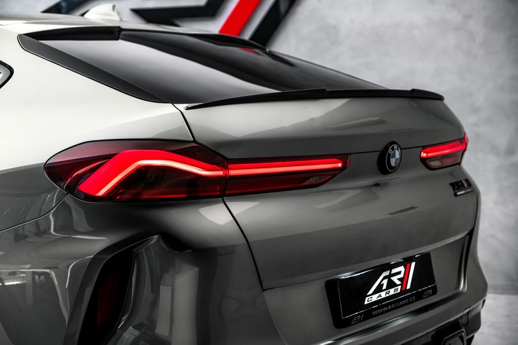 BMW X6 SUV / Terénní 4,4 l 460 kw