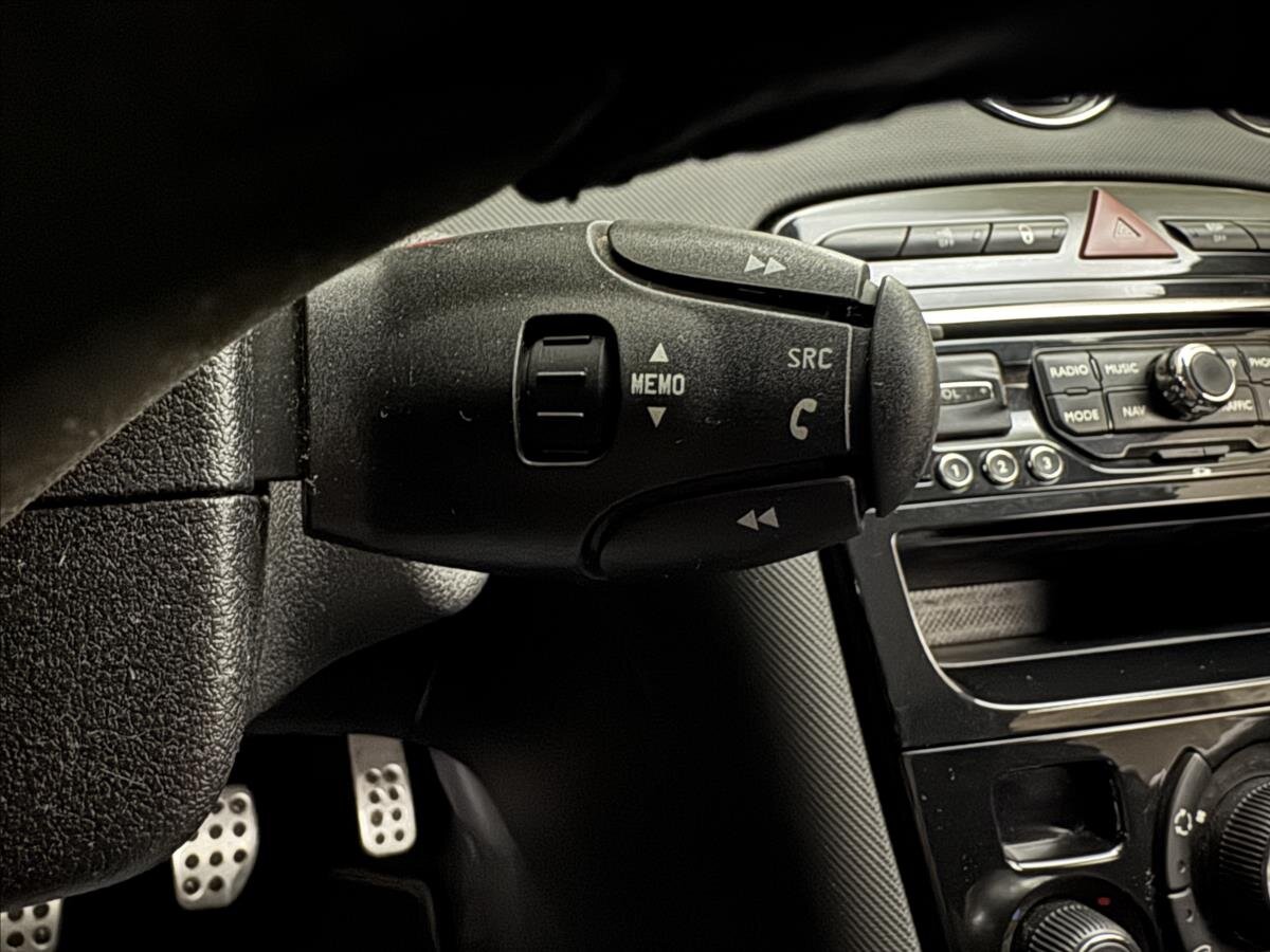 Peugeot 308 Kabriolet 1,6 l 82 kw