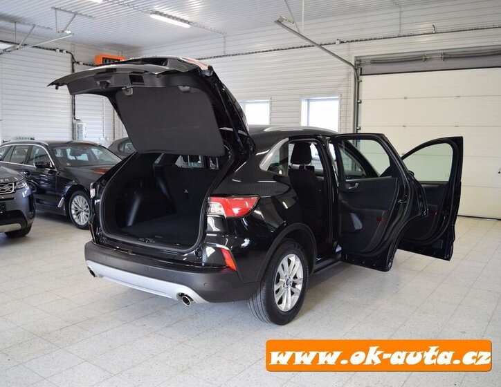 Ford Kuga SUV / Terénní 2,5 l 112 kw