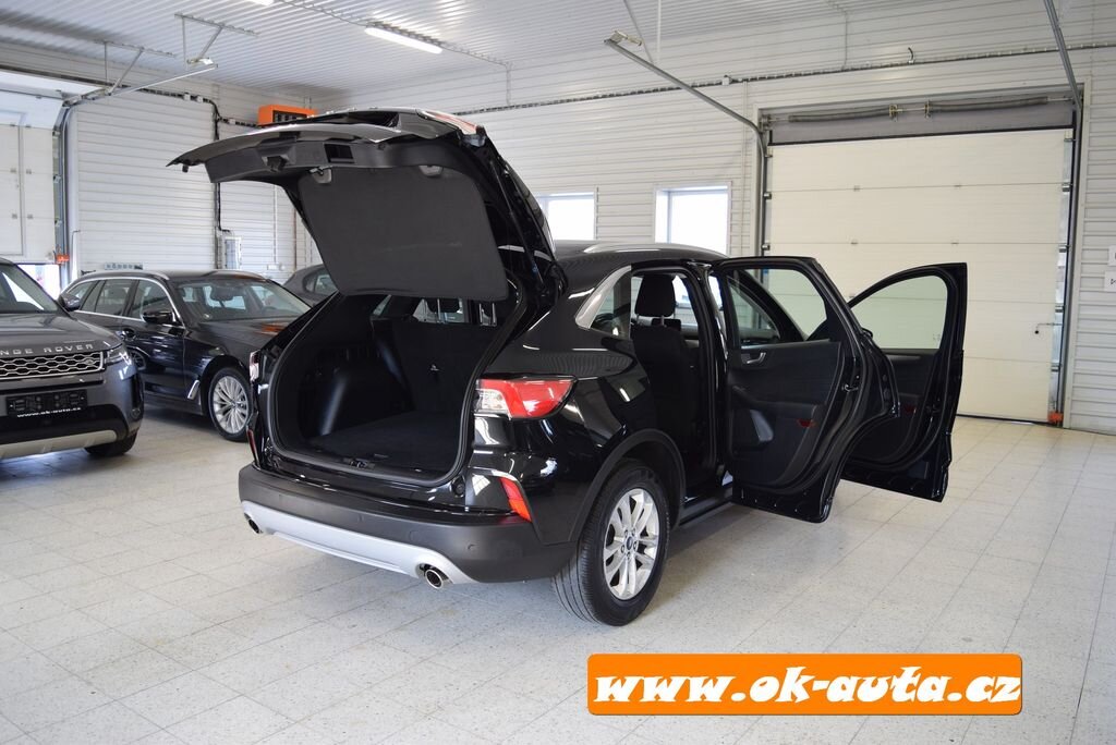 Ford Kuga SUV / Terénní 2,5 l 112 kw