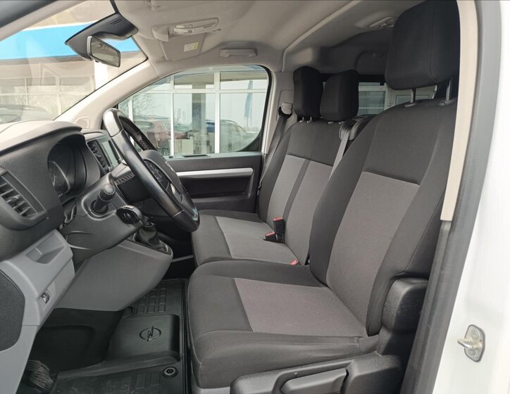 Opel Vivaro MPV 2,0 l 106 kw
