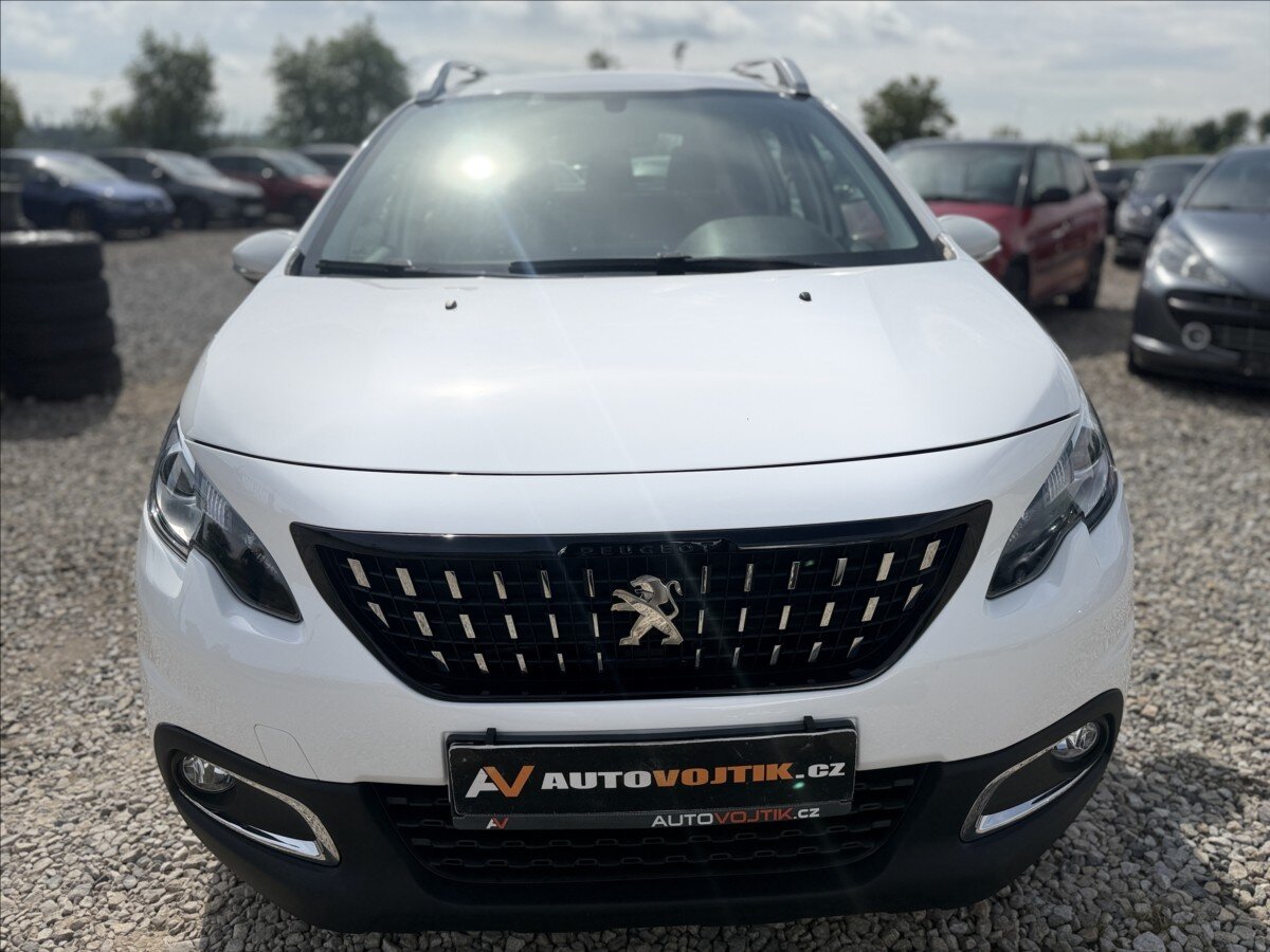 Peugeot 2008 SUV / Terénní 1,2 l 61 kw