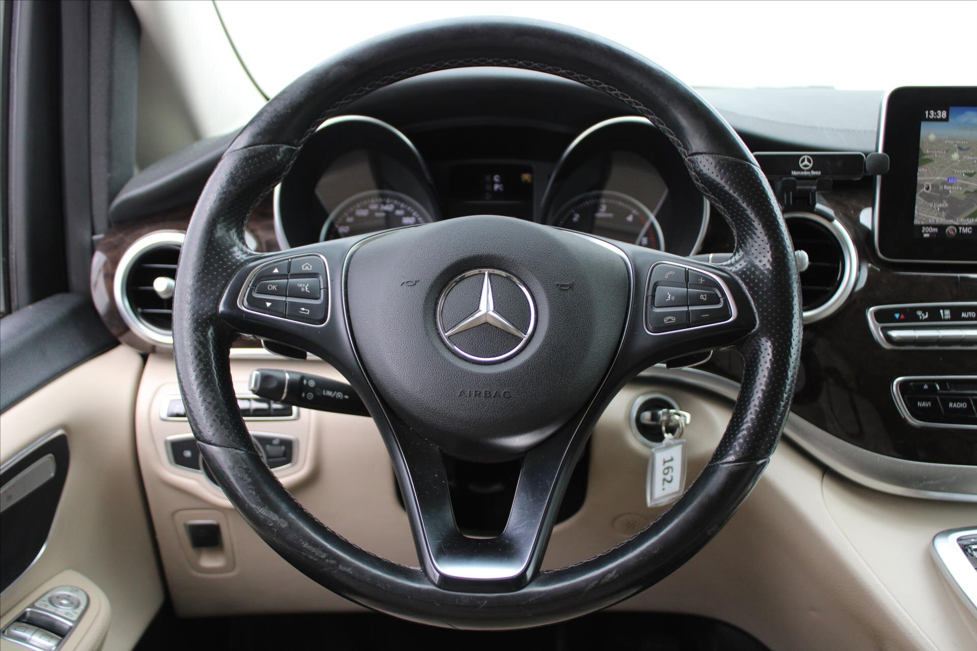 Mercedes-Benz Třídy V MPV 2,1 l 140 kw