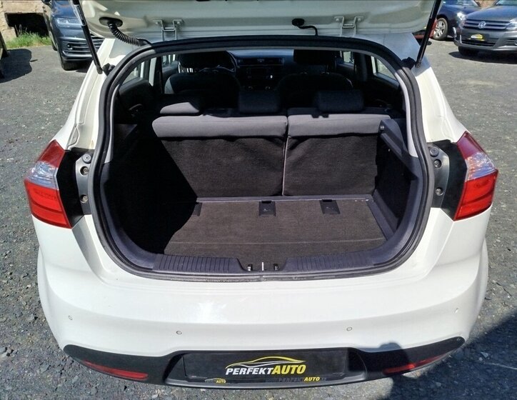 KIA Rio Hatchback 1,4 l 66 kw