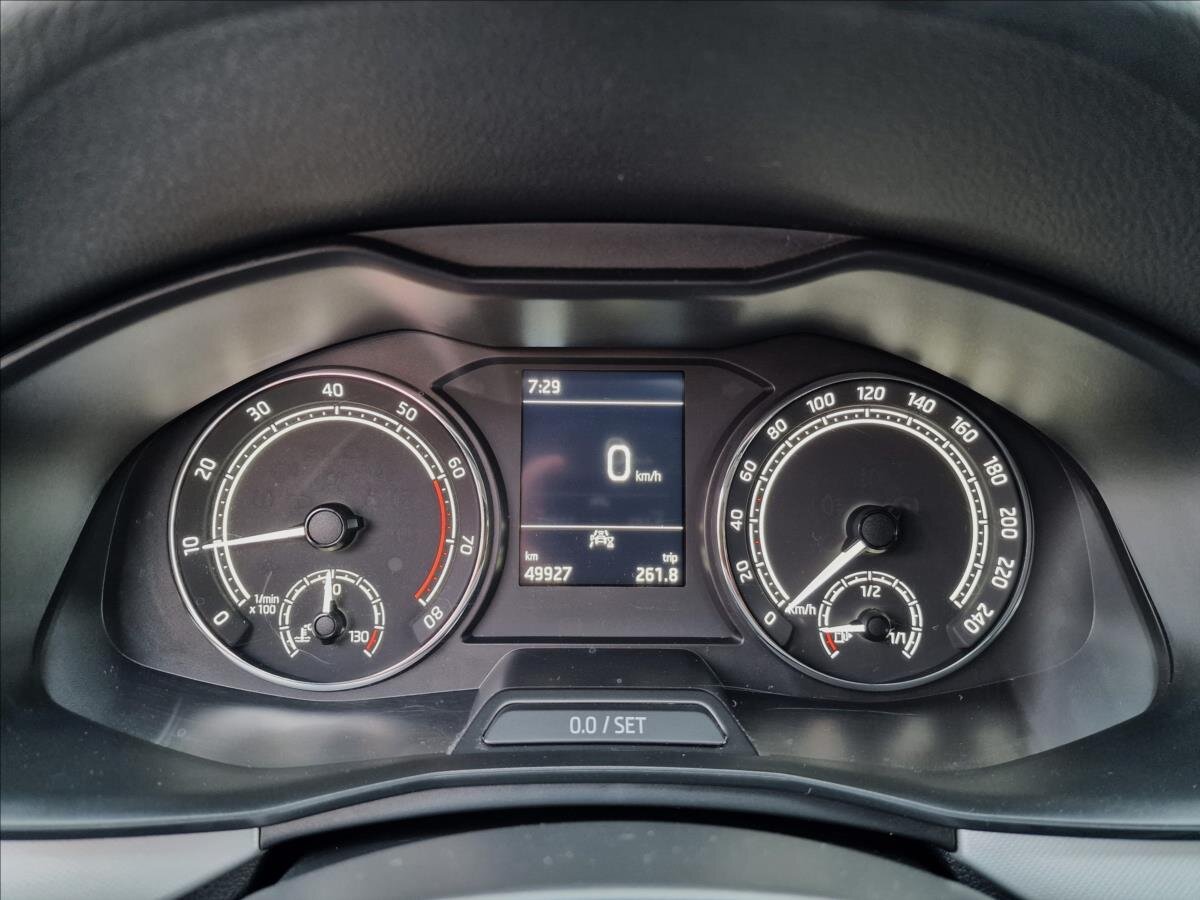 Škoda Scala Hatchback 999,0 70 kw