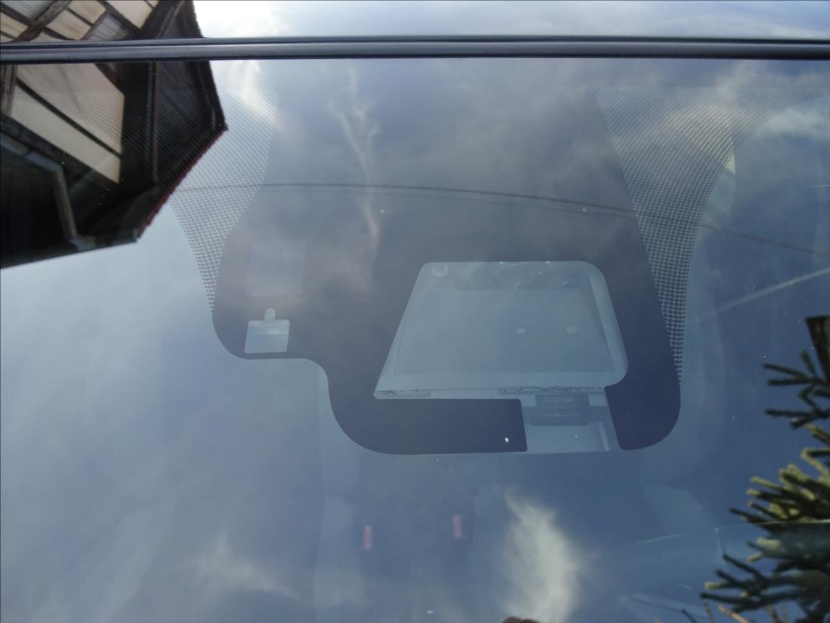 Toyota Yaris Kombi 1,3 l 73 kw