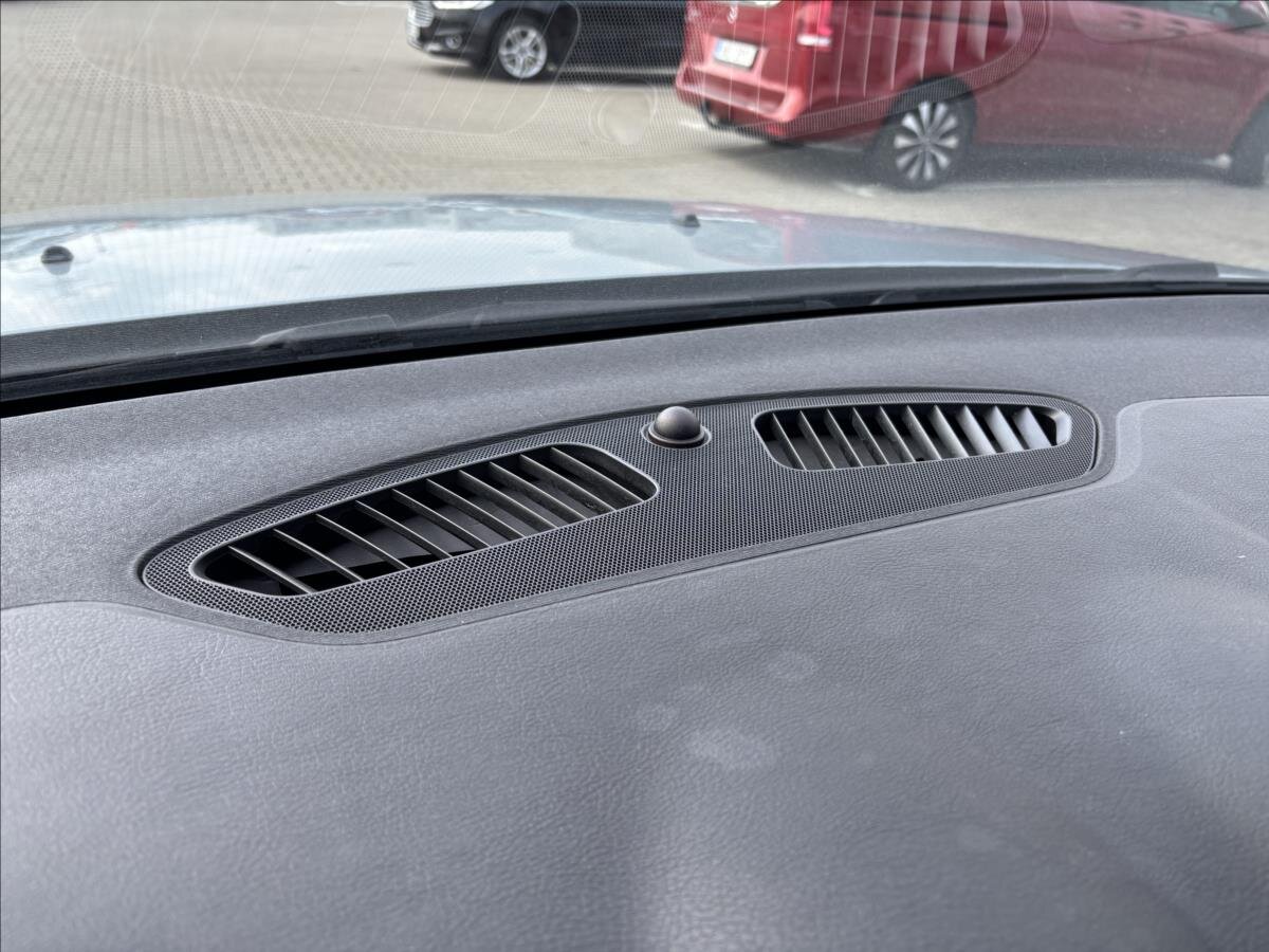 Ford Mondeo Kombi 2,0 l 103 kw