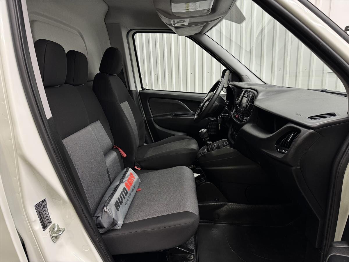 Fiat Dobló cargo Ostatní 1,4 l 88 kw