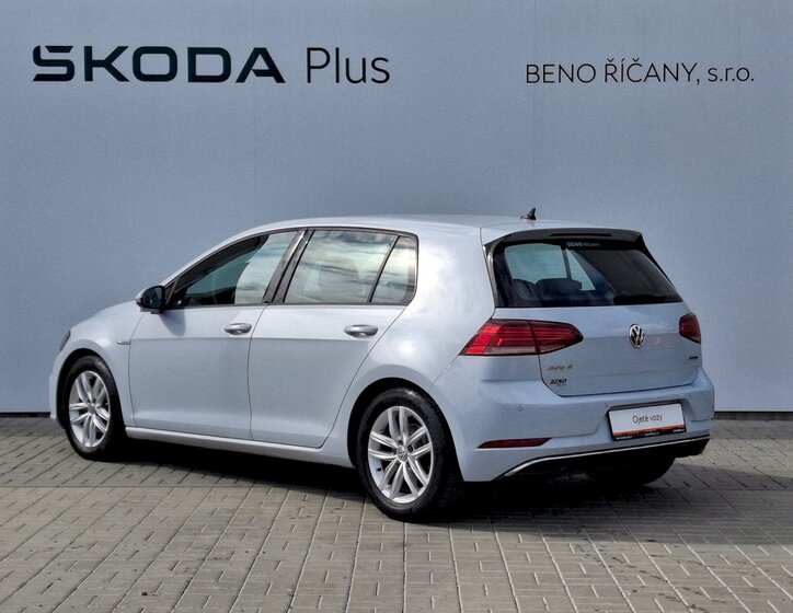 Volkswagen Golf Hatchback 1,5 l 96 kw