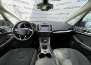 Ford S-MAX 21