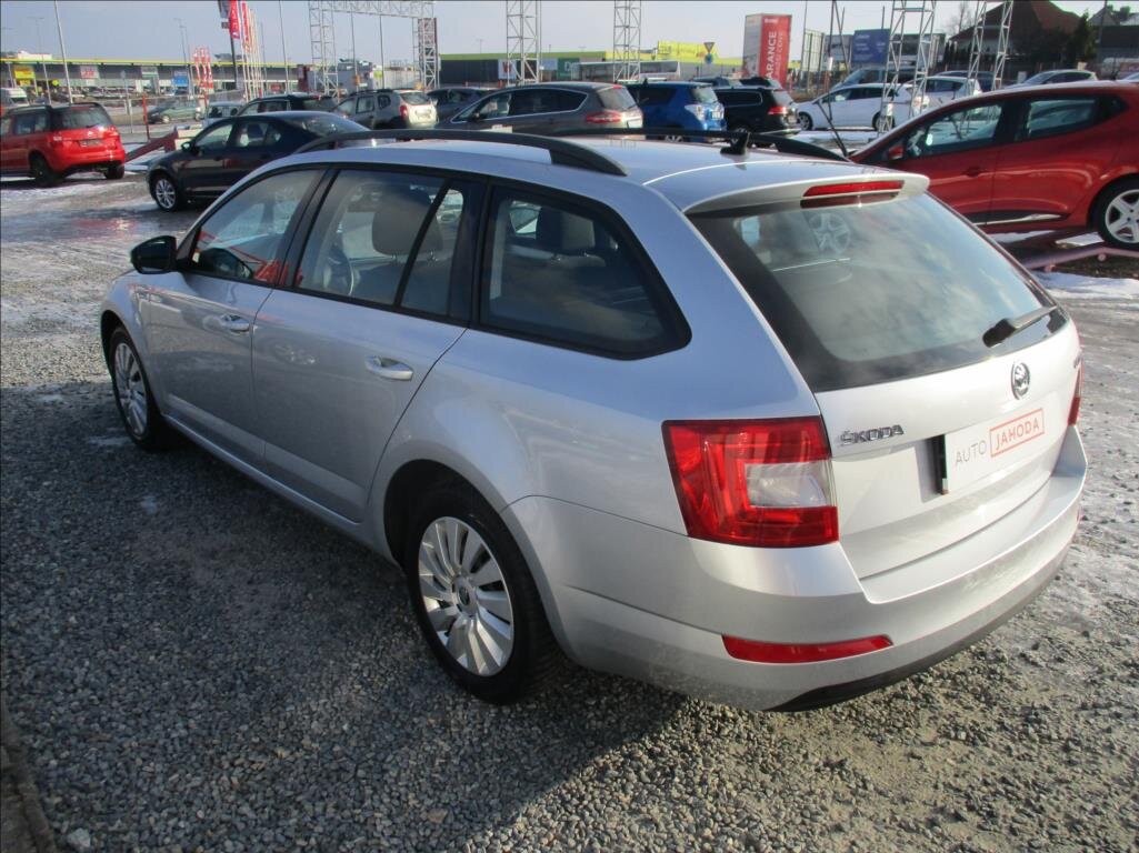 Škoda Octavia Kombi 2,0 l 110 kw