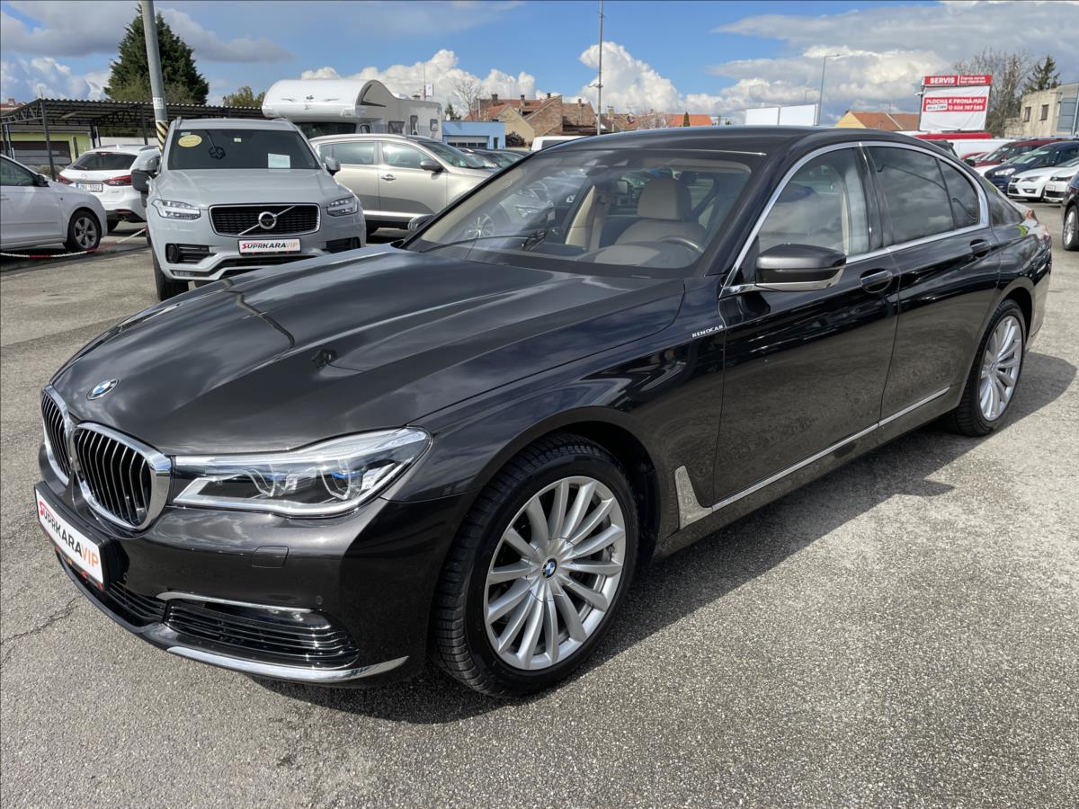 BMW Řada 7