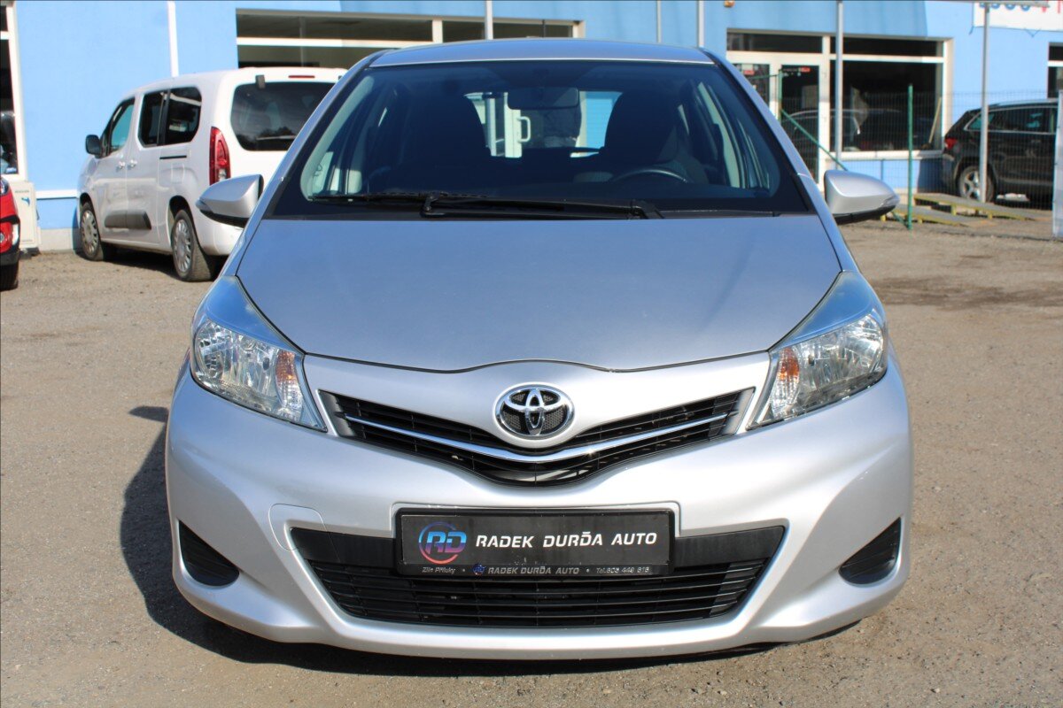 Toyota Yaris Hatchback 998,0 51 kw