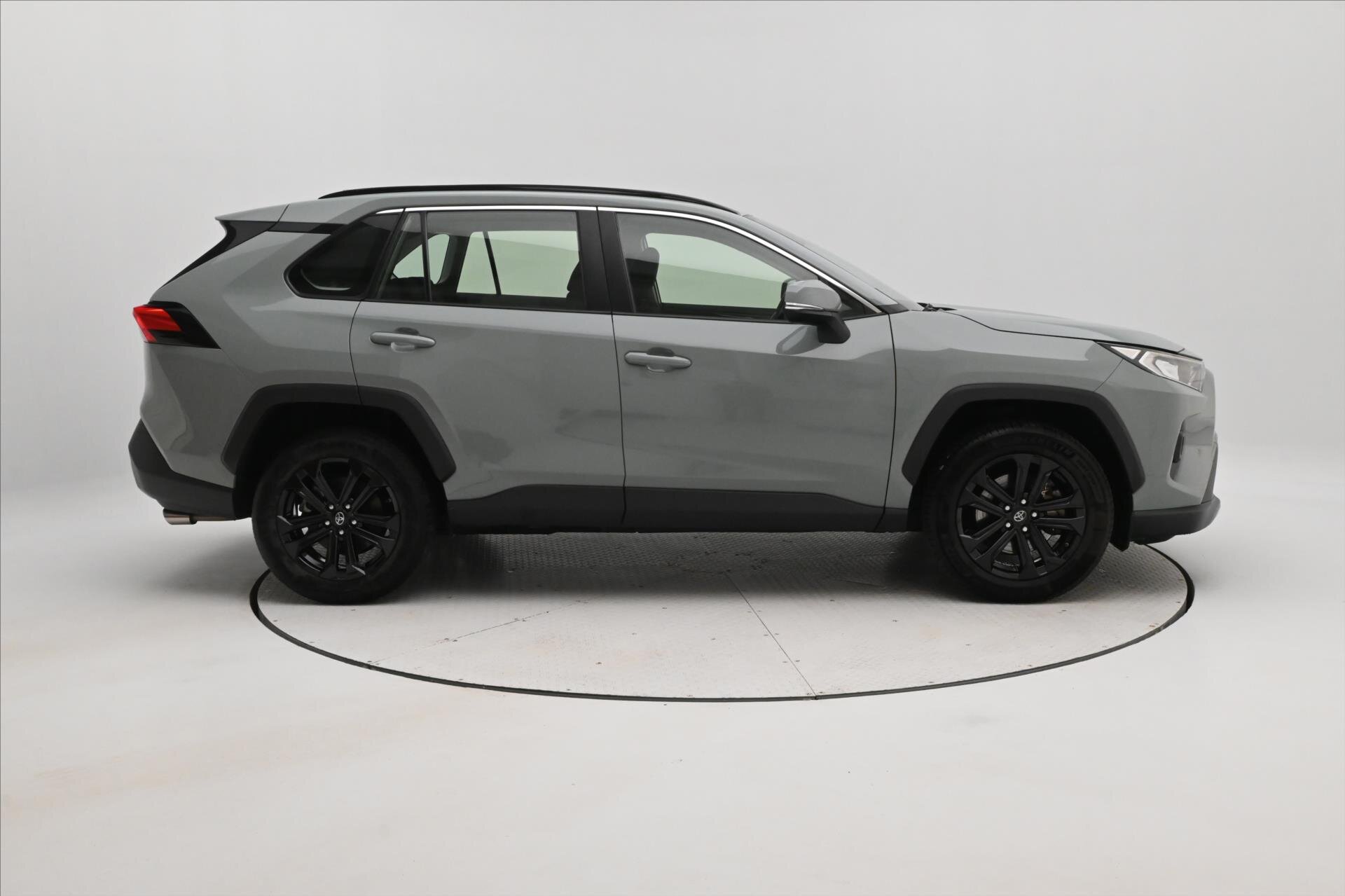 Toyota RAV4 SUV 2,0 l 129 kw