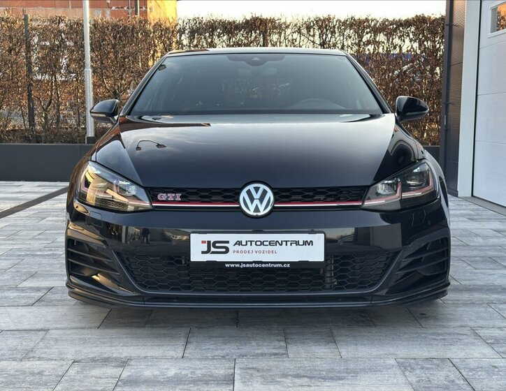 Volkswagen Golf Hatchback 2,0 l 180 kw